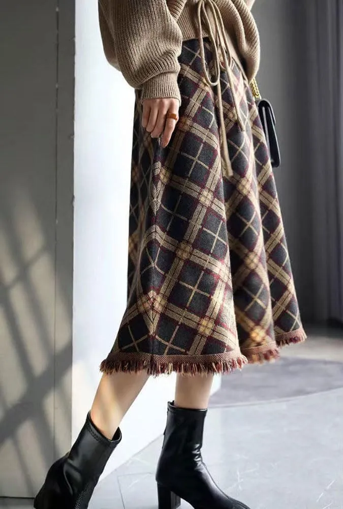 chouyatou Women's Winter Plaid Knit Skirt Tassel Hem High Elastic Waist Swing Midi Long Skirt