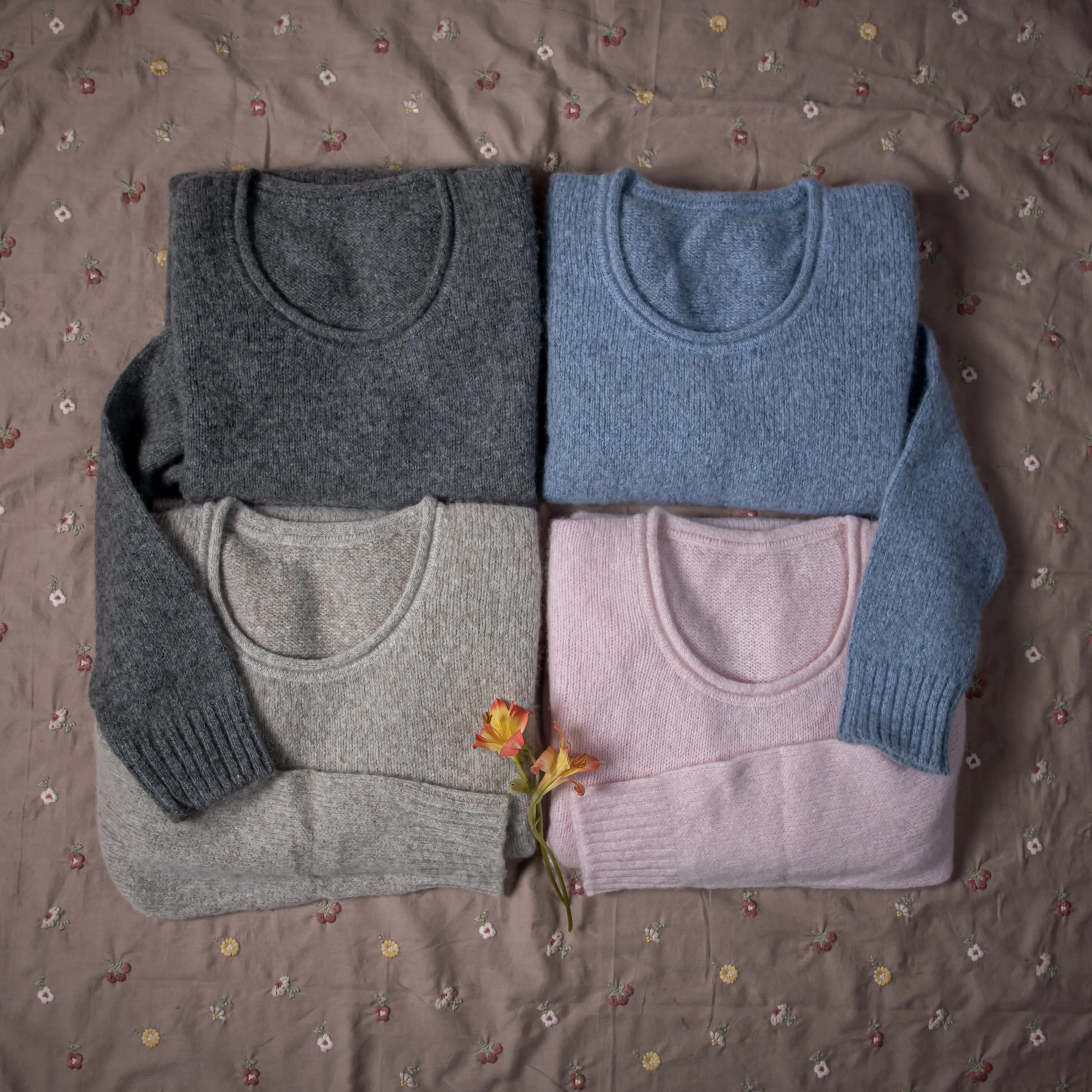Cloud cashmere sweater (Women) - Atlantic