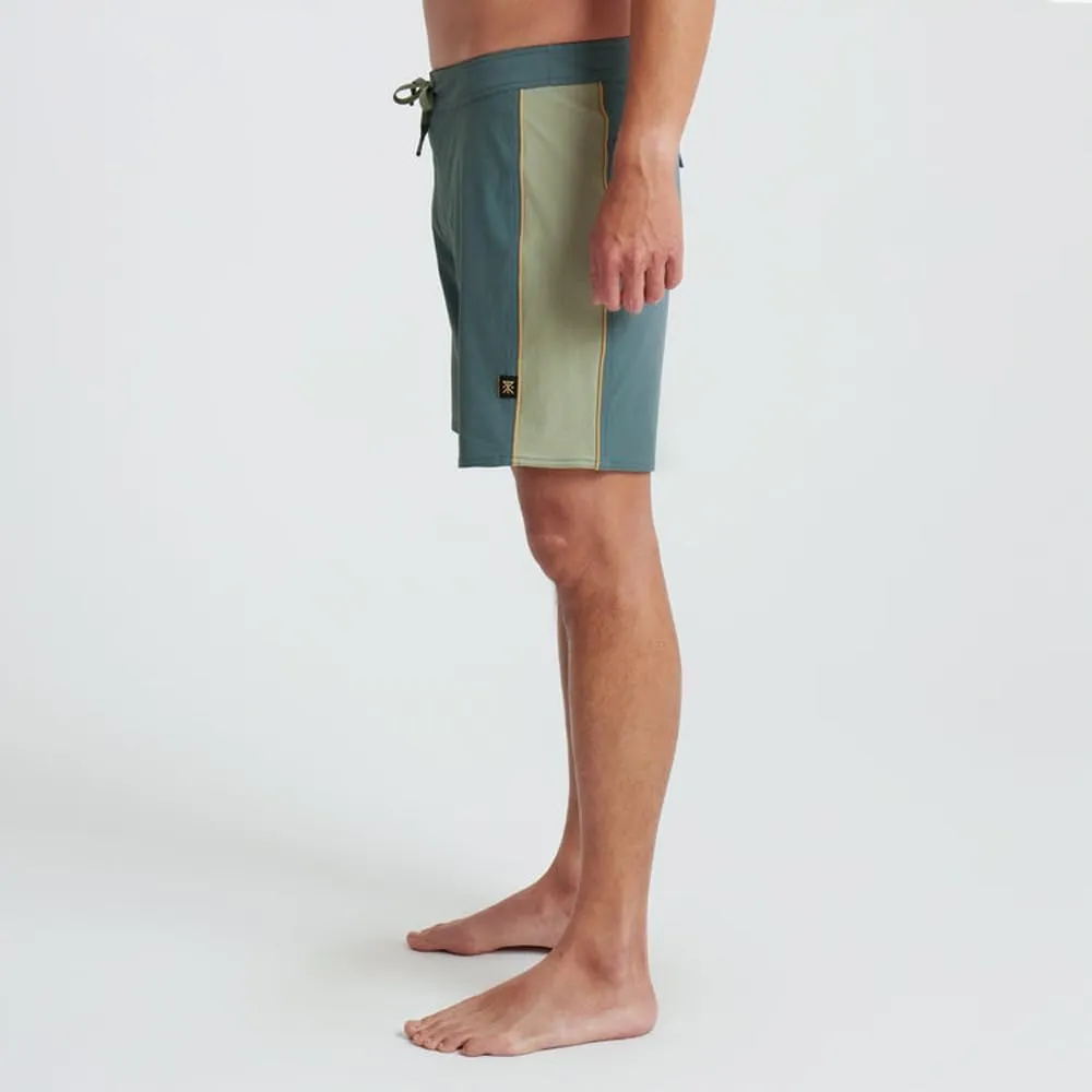 Forest Boardshorts Passage 17" by Roark