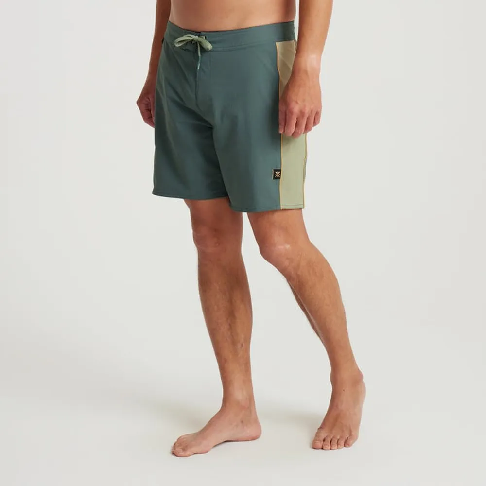 Forest Boardshorts Passage 17" by Roark
