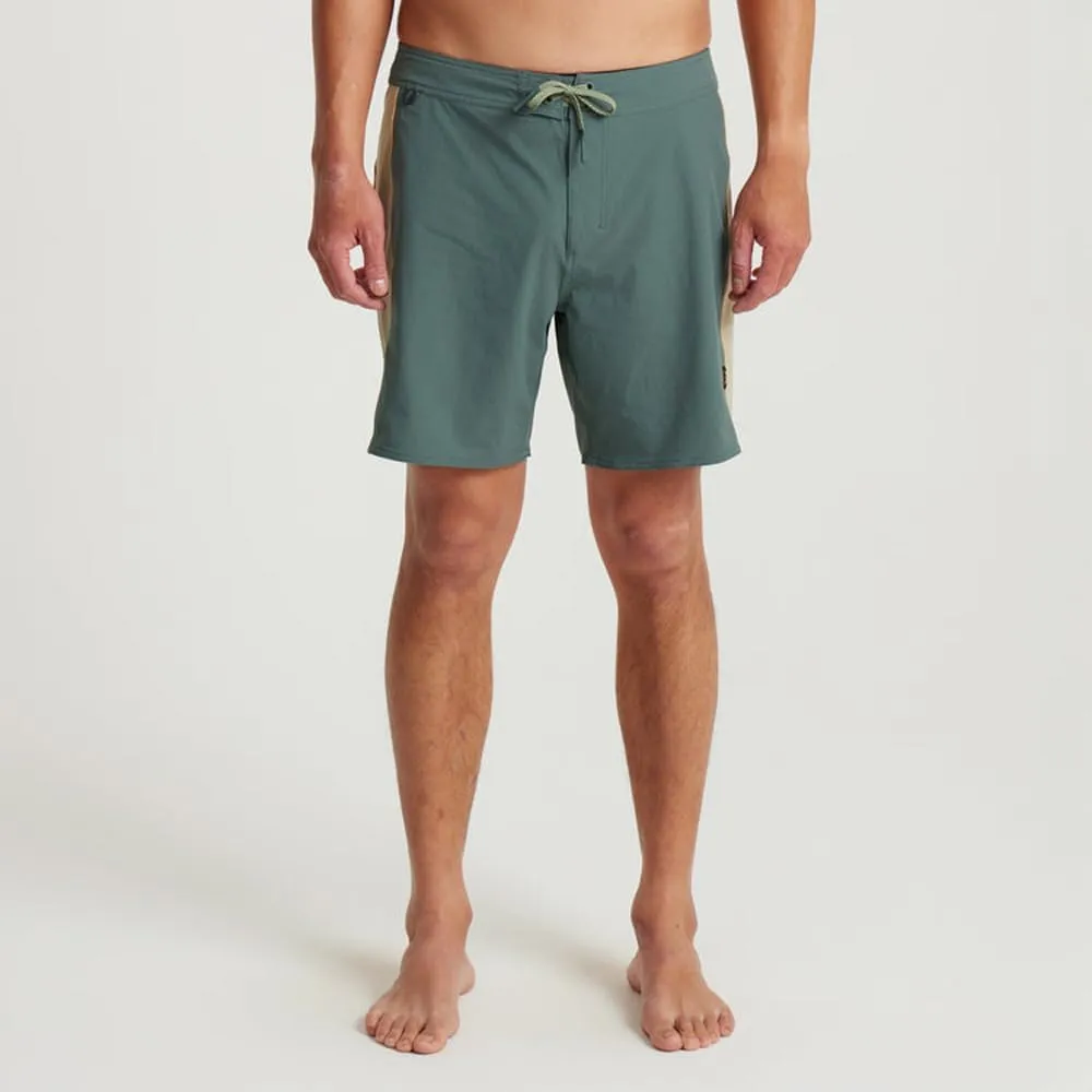 Forest Boardshorts Passage 17" by Roark