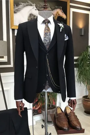 Formal Black Three Pieces Business Suits Peaked Lapel Regular Fit Wedding Suits