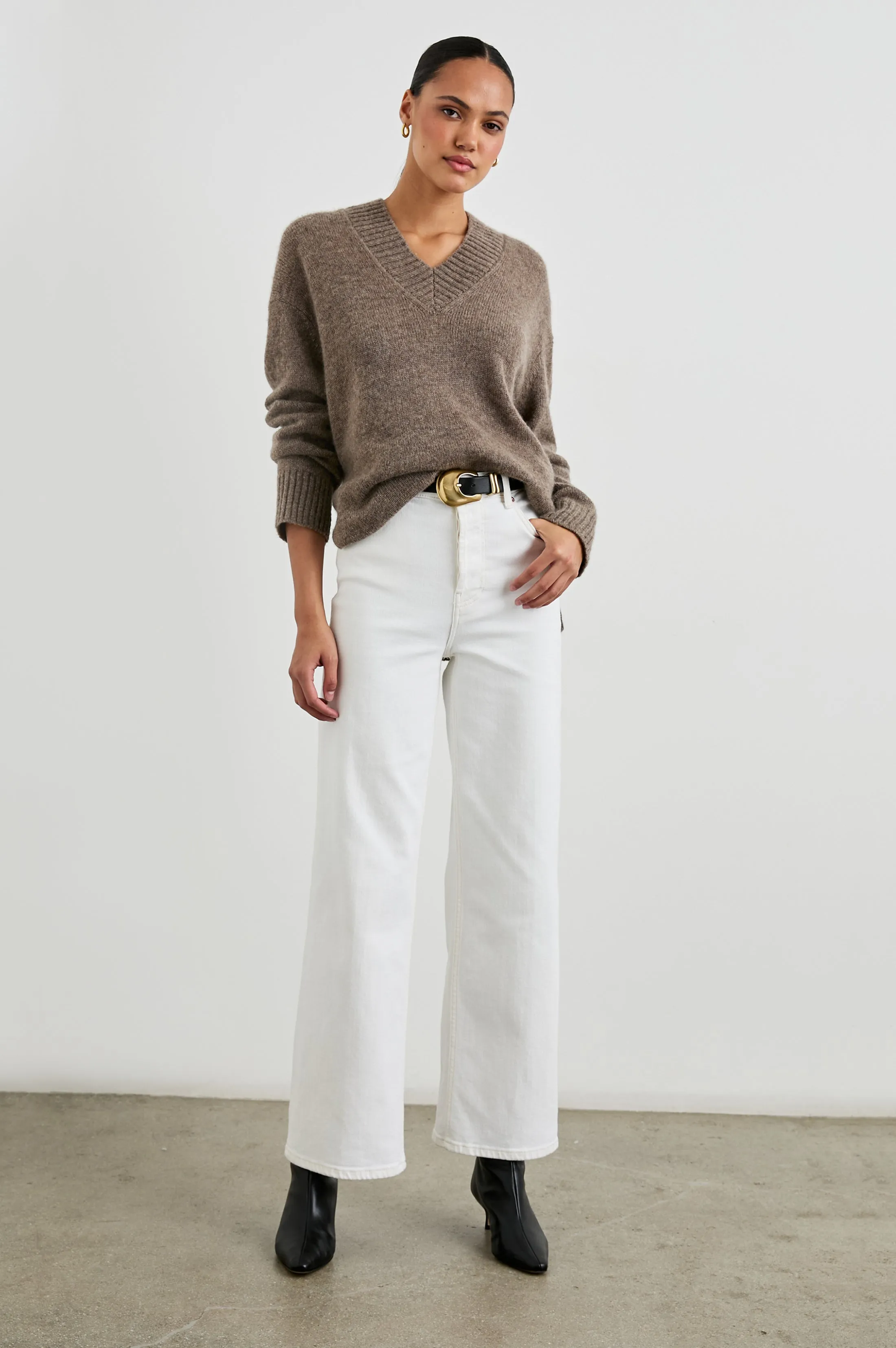 GISELLA SWEATER - HAZELNUT