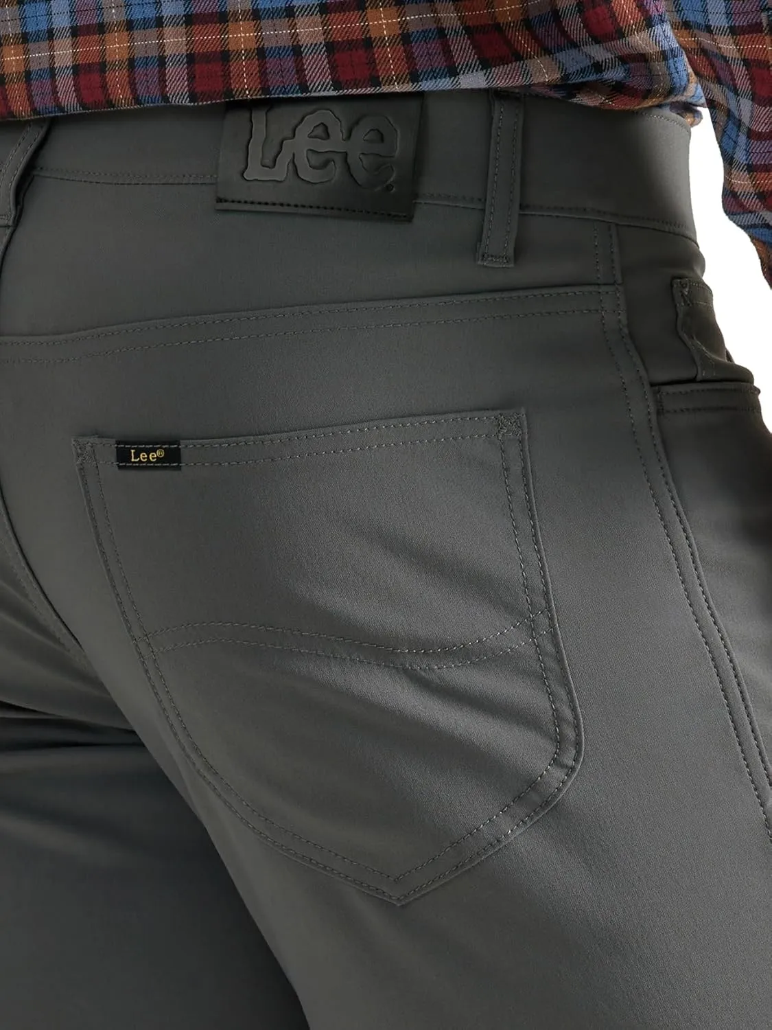 Lee Men's Extreme Motion 5-Pocket Synthetic Straight Pant