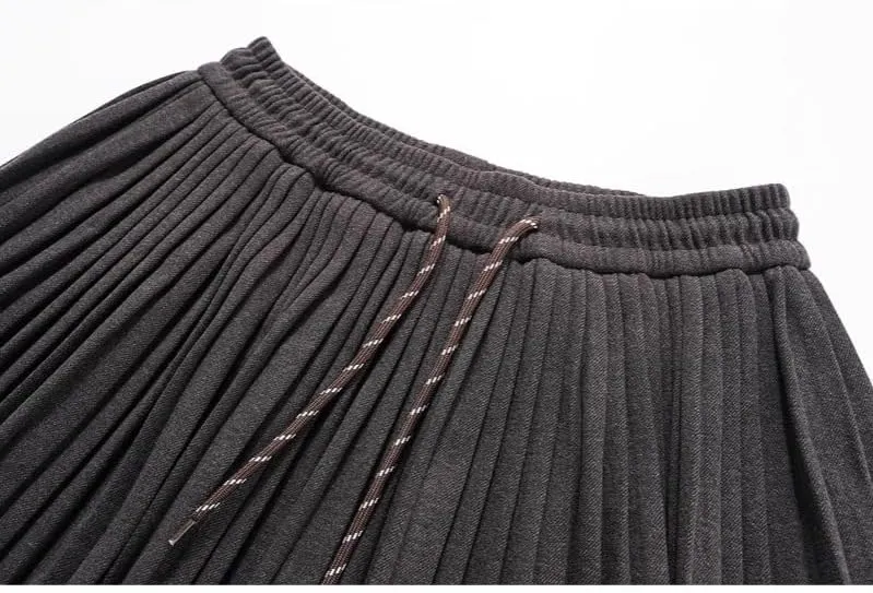 Women's High Waist Short Skirt Autumn and Winter Pleated Skirt