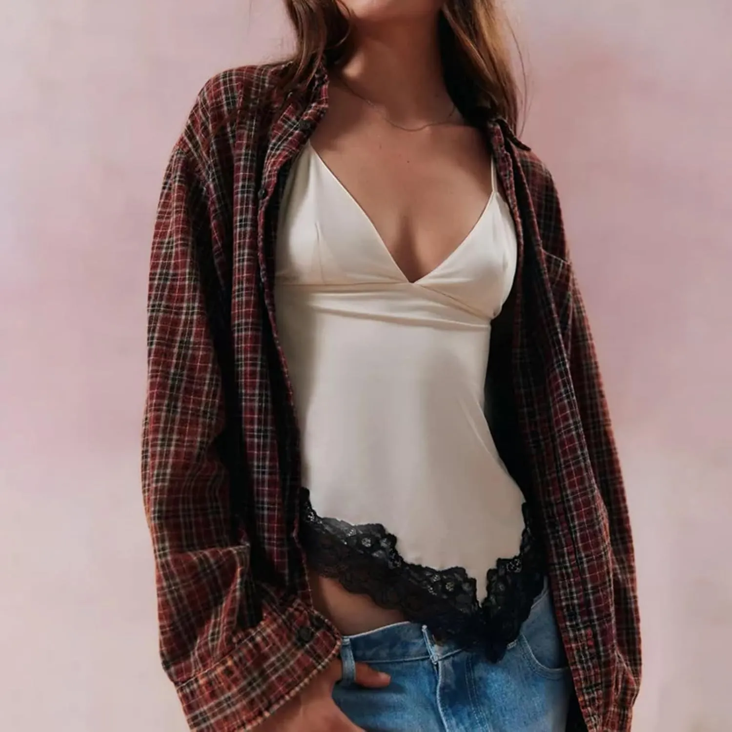 Women's Lace Patchwork Cami Tops Spaghetti Strap V-Neck Camisole Asymmetric Hem Satin Camisole
