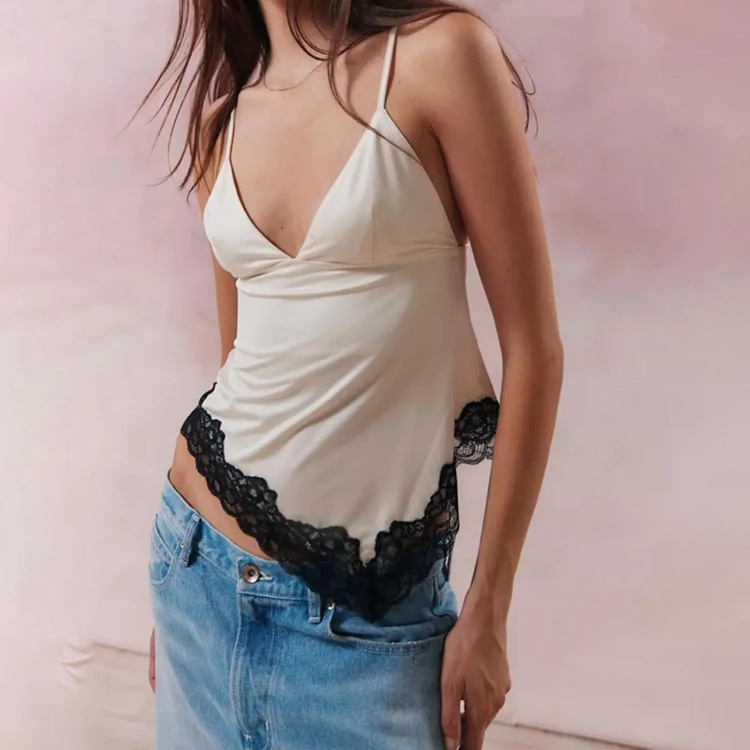 Women's Lace Patchwork Cami Tops Spaghetti Strap V-Neck Camisole Asymmetric Hem Satin Camisole